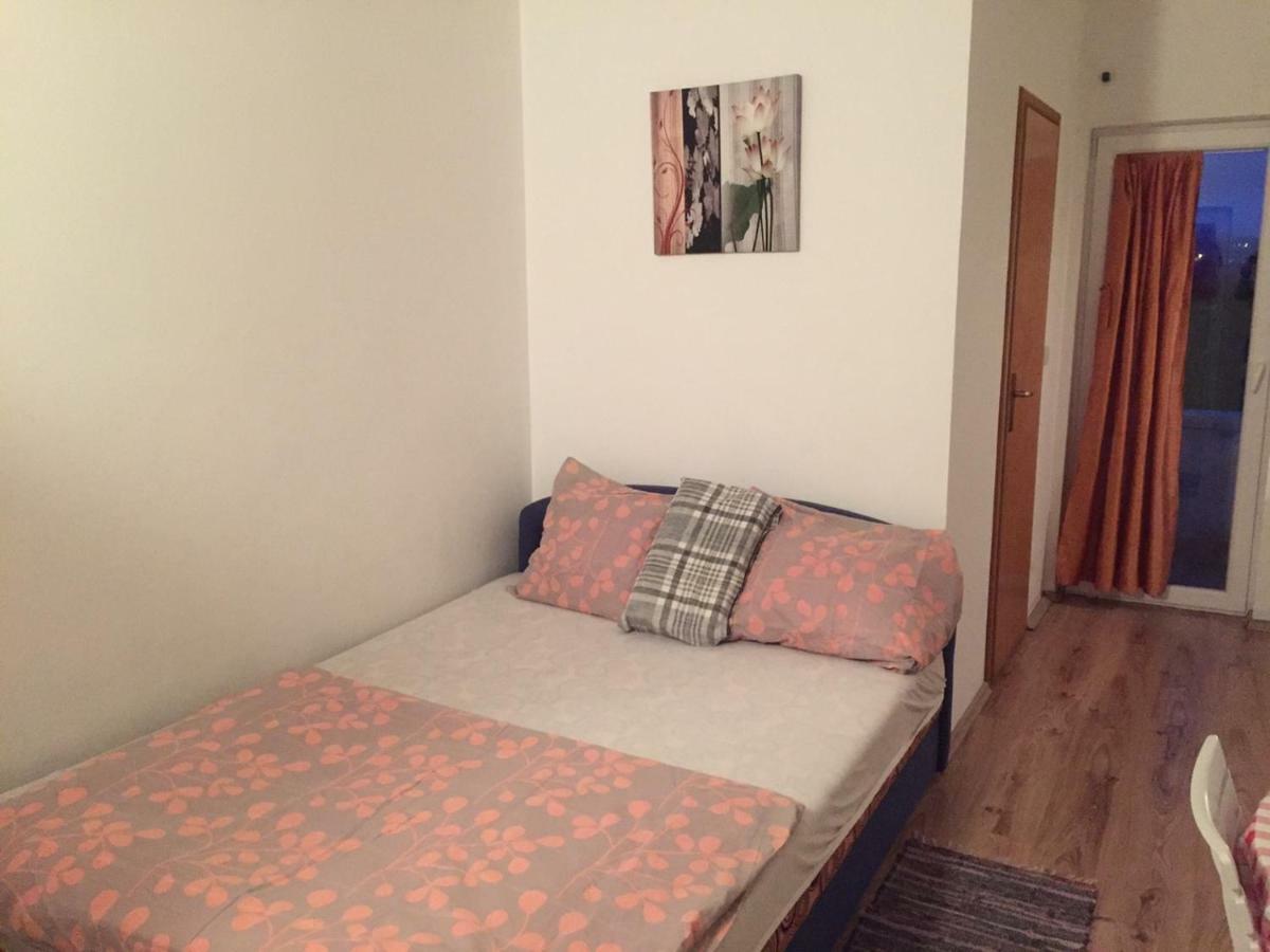 Studio Apartments Mt Šmrika エクステリア 写真